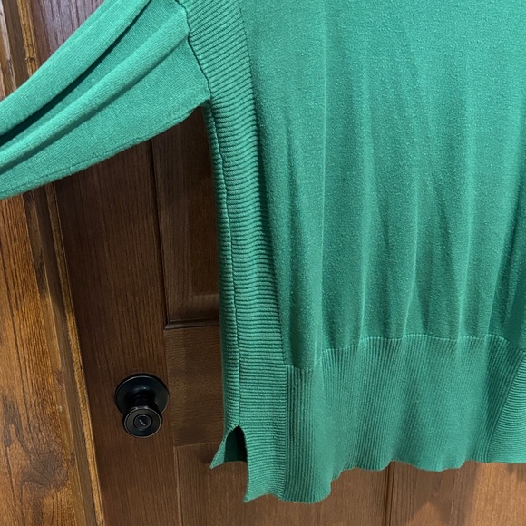 Forest Green Turtleneck Sweater - Picture 4 of 6